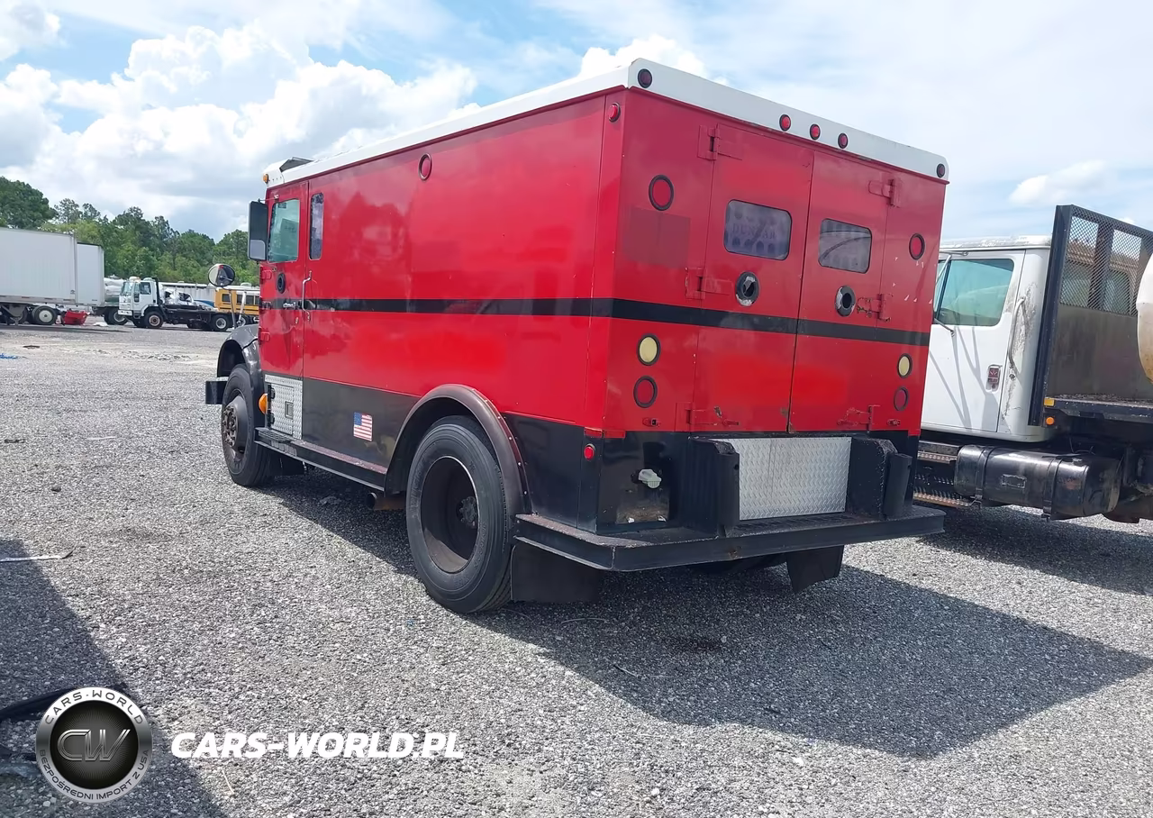 2001 International 4000 4700 VIN:1HTSCAAM61H335874 - 3