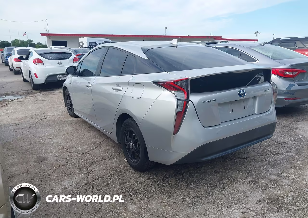 2018 Toyota Prius One VIN:JTDKBRFU6J3070491 - 3