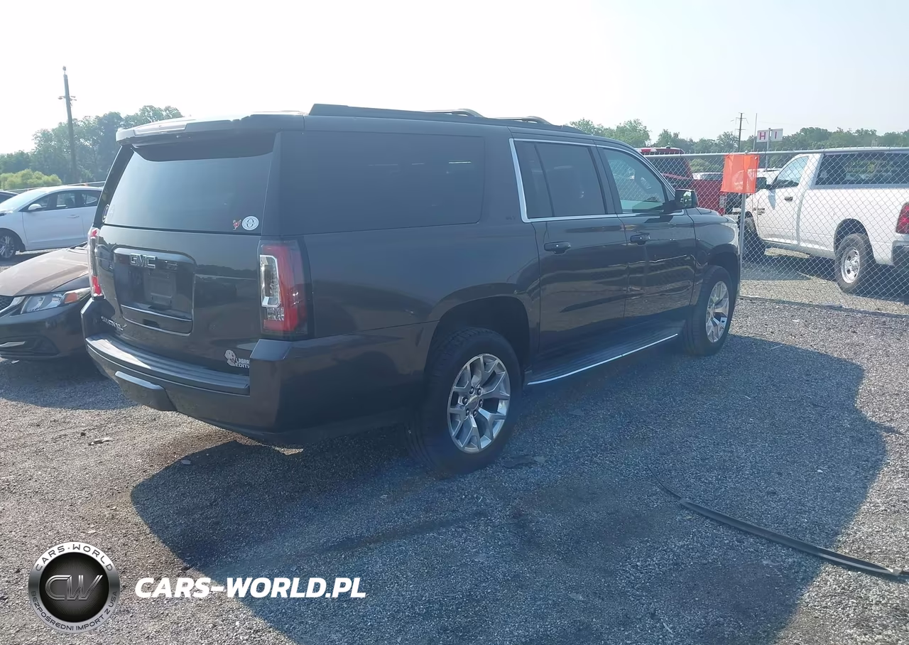 2015 GMC Yukon Xl 1500 Slt VIN:1GKS2HKCXFR573764 - 4