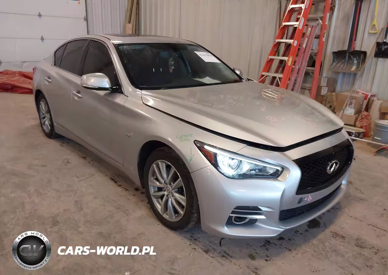 INFINITI