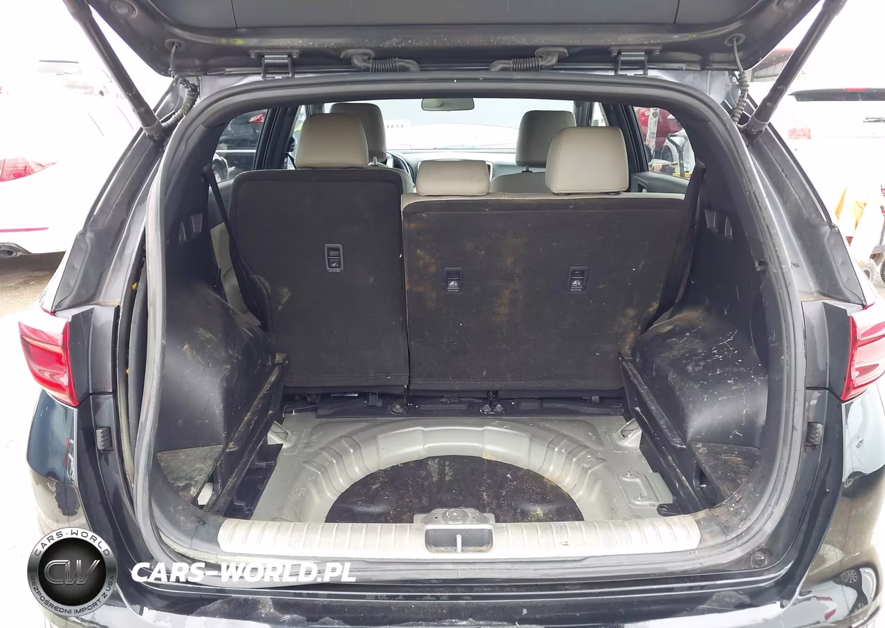 2020 Kia Sportage S VIN:KNDP63AC4L7708481 - 17