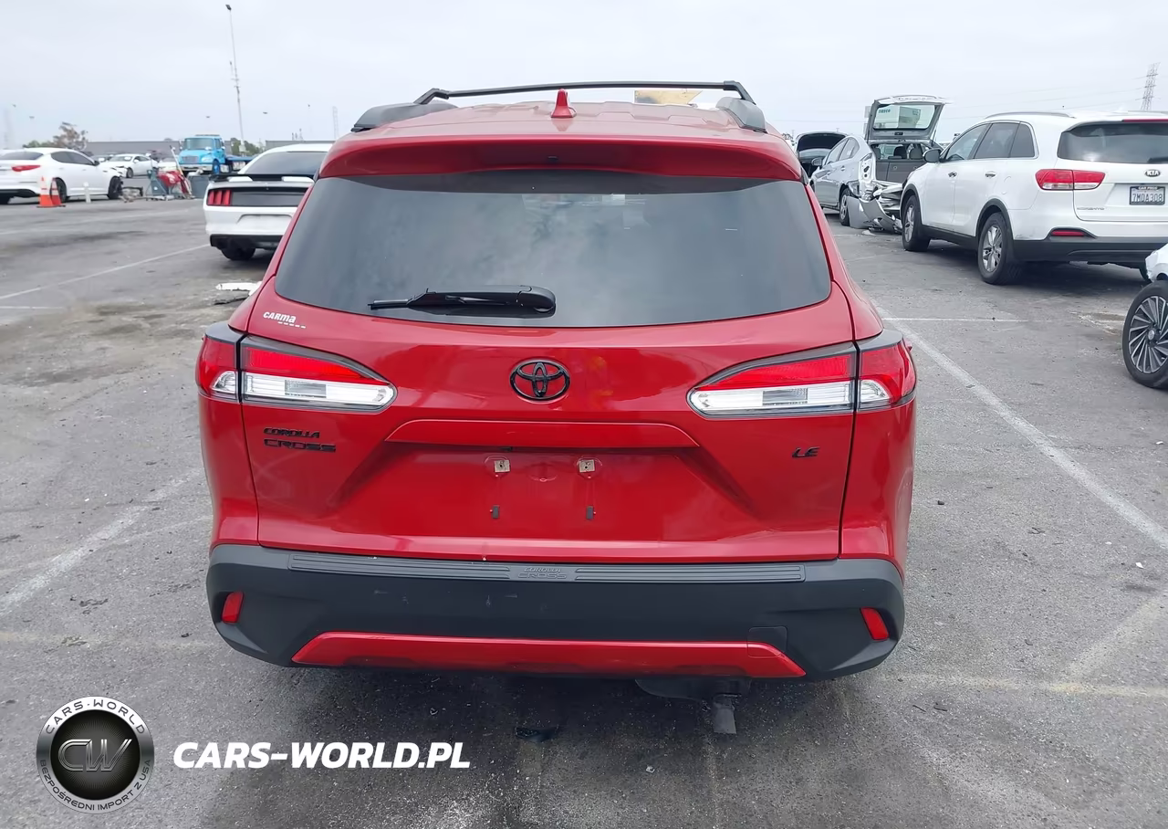 2024 Toyota Corolla Cross Le VIN:7MUBAAAG2RV104982 - 16