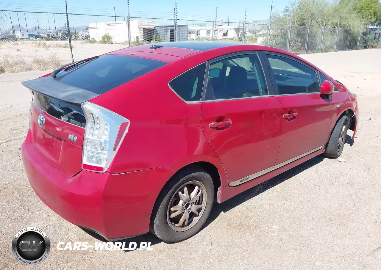 2011 Toyota Prius VIN:JTDKN3DU5B0316859 - 4