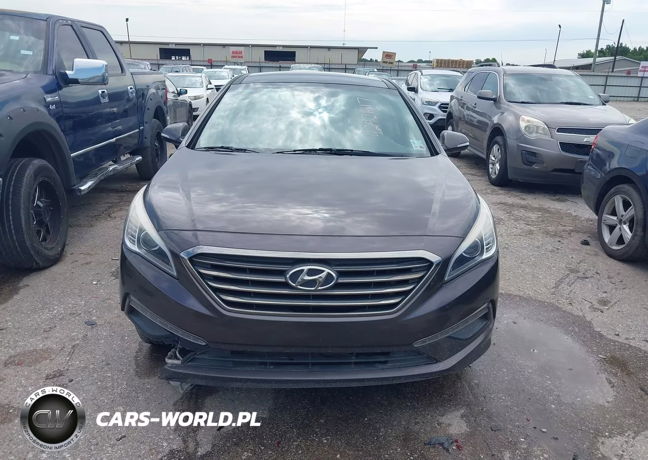 2015 Hyundai Sonata Limited VIN:5NPE34AF5FH094184 - 12
