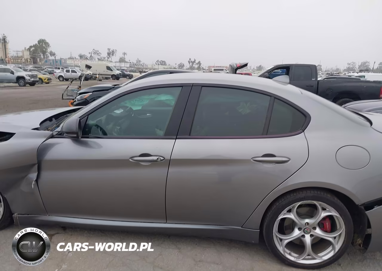 2019 Alfa Romeo Giulia Ti Sport Rwd VIN:ZARFAMBNXK7612360 - 15