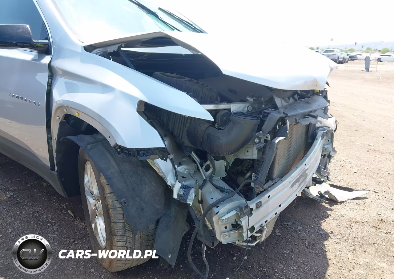 2020 Chevrolet Traverse Fwd Ls VIN:1GNERFKW4LJ183988 - 17
