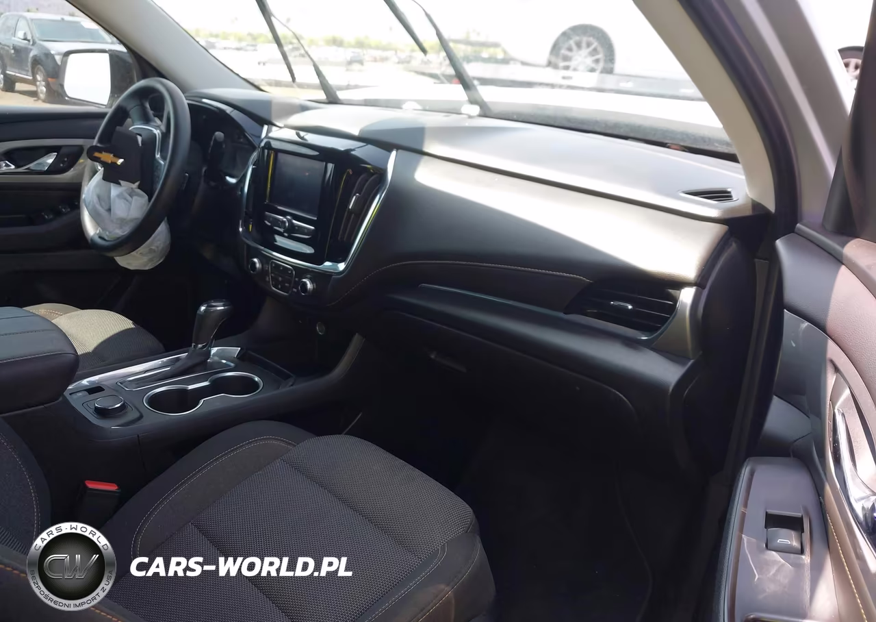 2020 Chevrolet Traverse Fwd Ls VIN:1GNERFKW4LJ183988 - 5