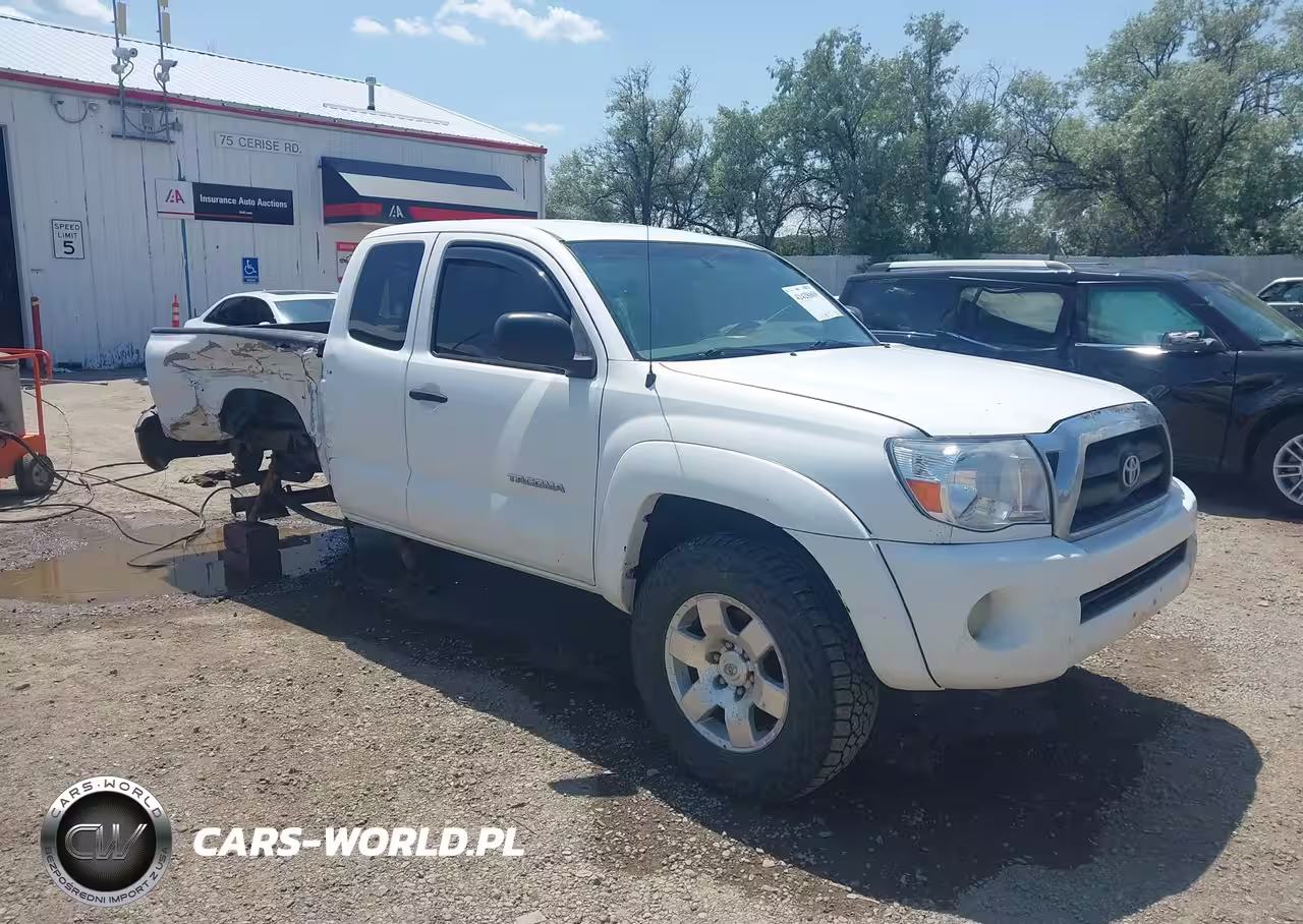 2005 Toyota Tacoma Base V6