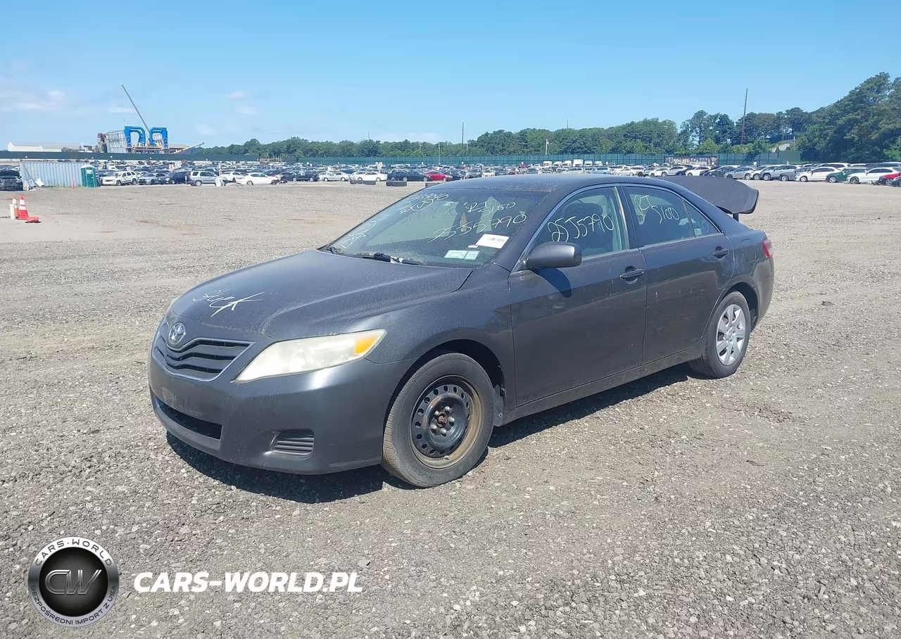 2010 Toyota Camry Le VIN:4T1BF3EK7AU079255 - 2