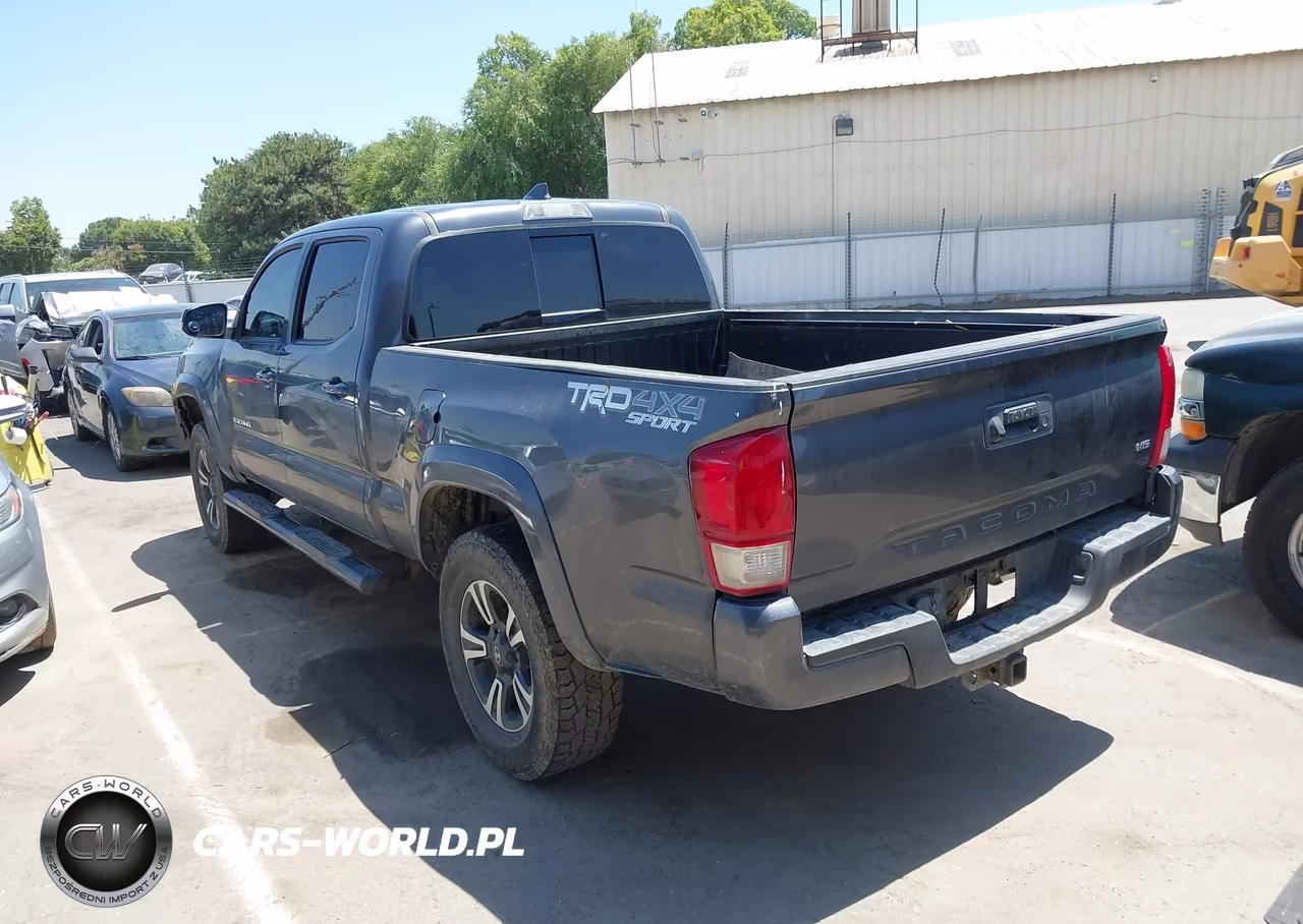 2017 Toyota Tacoma Trd Sport VIN:3TMDZ5BN6HM026155 - 3