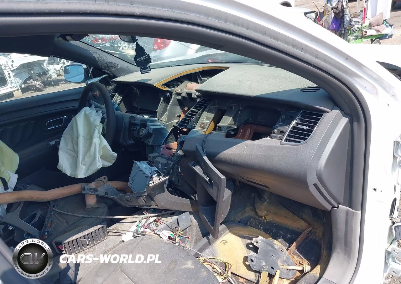 2018 Ford Police Interceptor VIN:1FAHP2MK0JG104864 - 5
