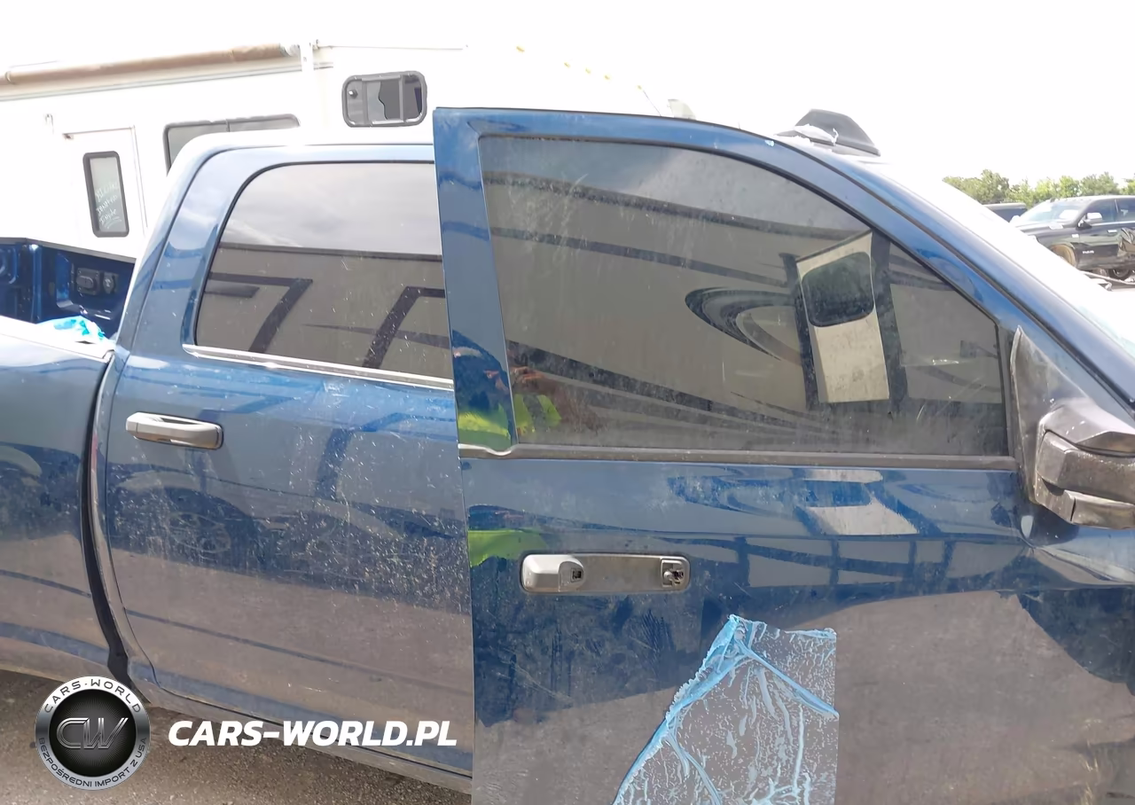 2024 Ram 3500 Tradesman 4X4 8' Box VIN:3C63RRGL3RG339617 - 13