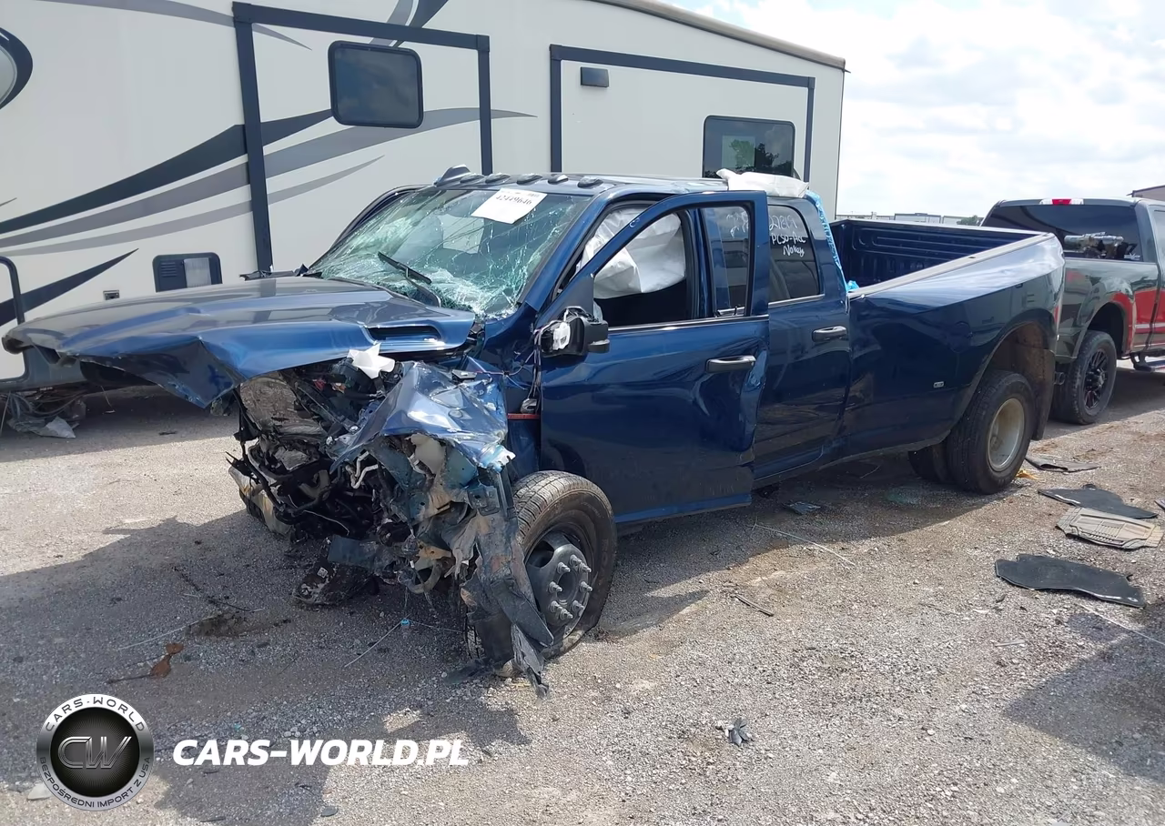 2024 Ram 3500 Tradesman 4X4 8' Box VIN:3C63RRGL3RG339617 - 2