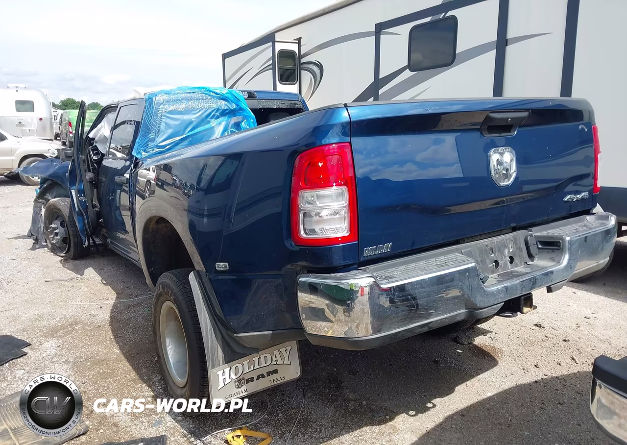 2024 Ram 3500 Tradesman 4X4 8' Box VIN:3C63RRGL3RG339617 - 3