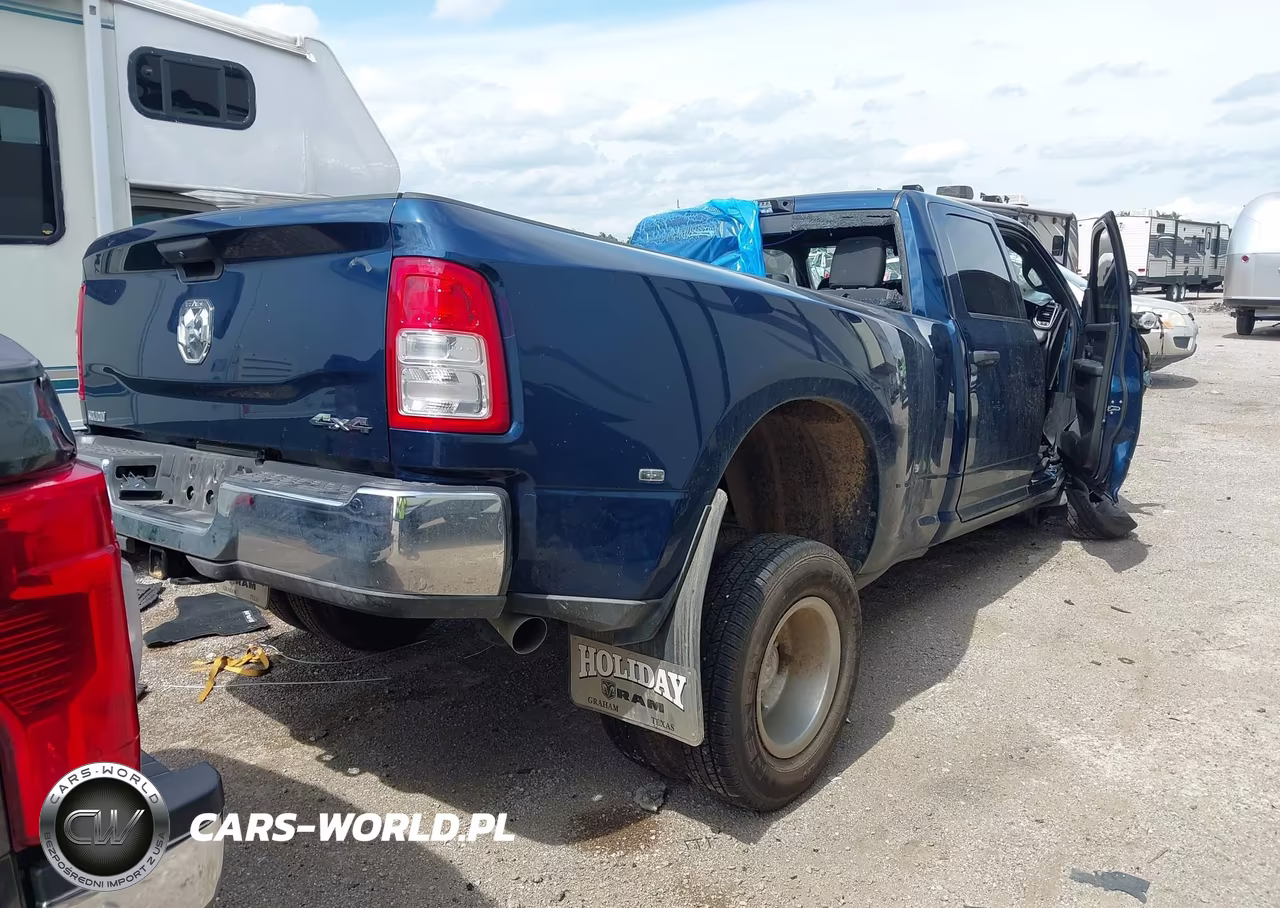 2024 Ram 3500 Tradesman 4X4 8' Box VIN:3C63RRGL3RG339617 - 4