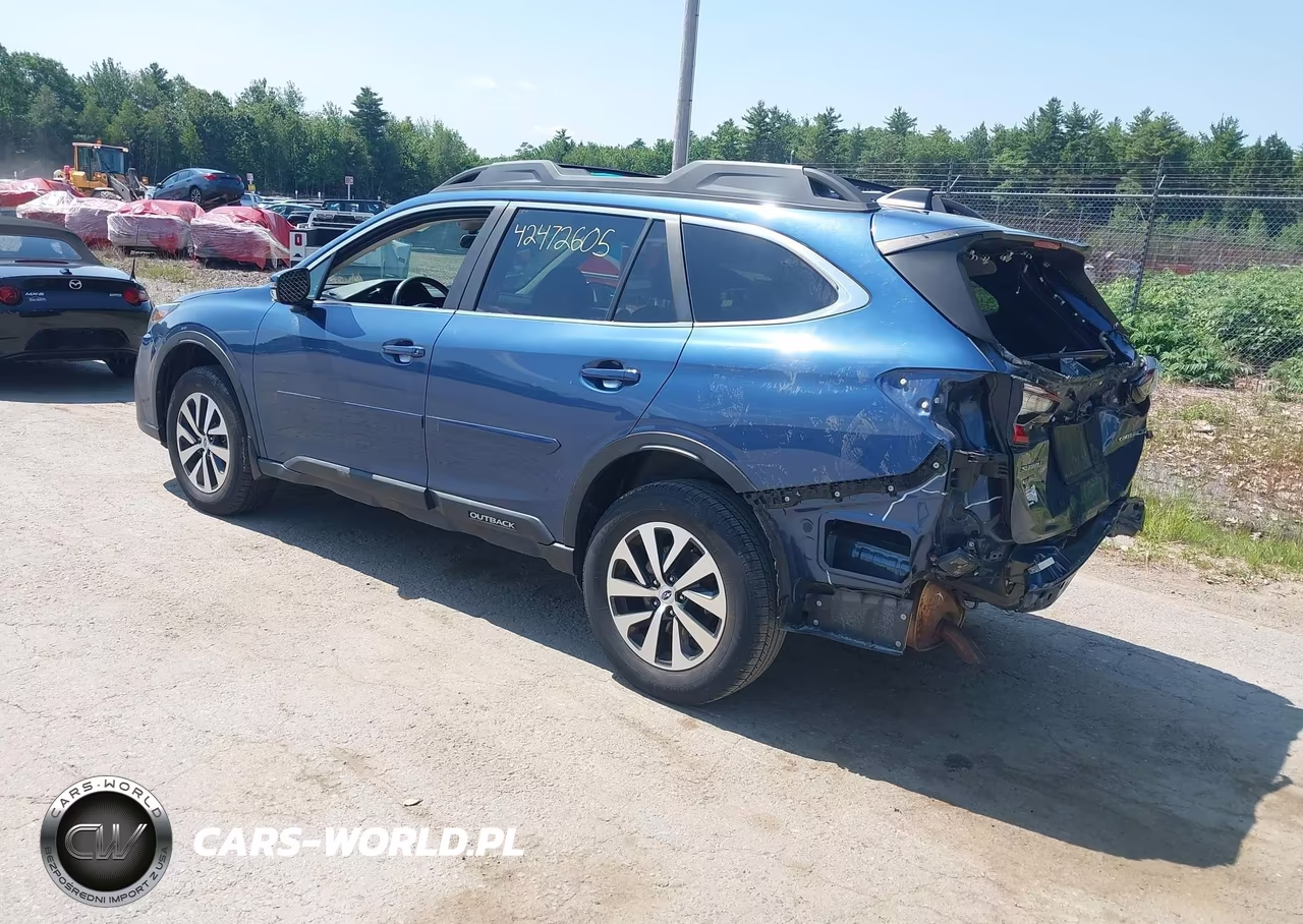 2020 Subaru Outback Premium VIN:4S4BTACC1L3243598 - 3