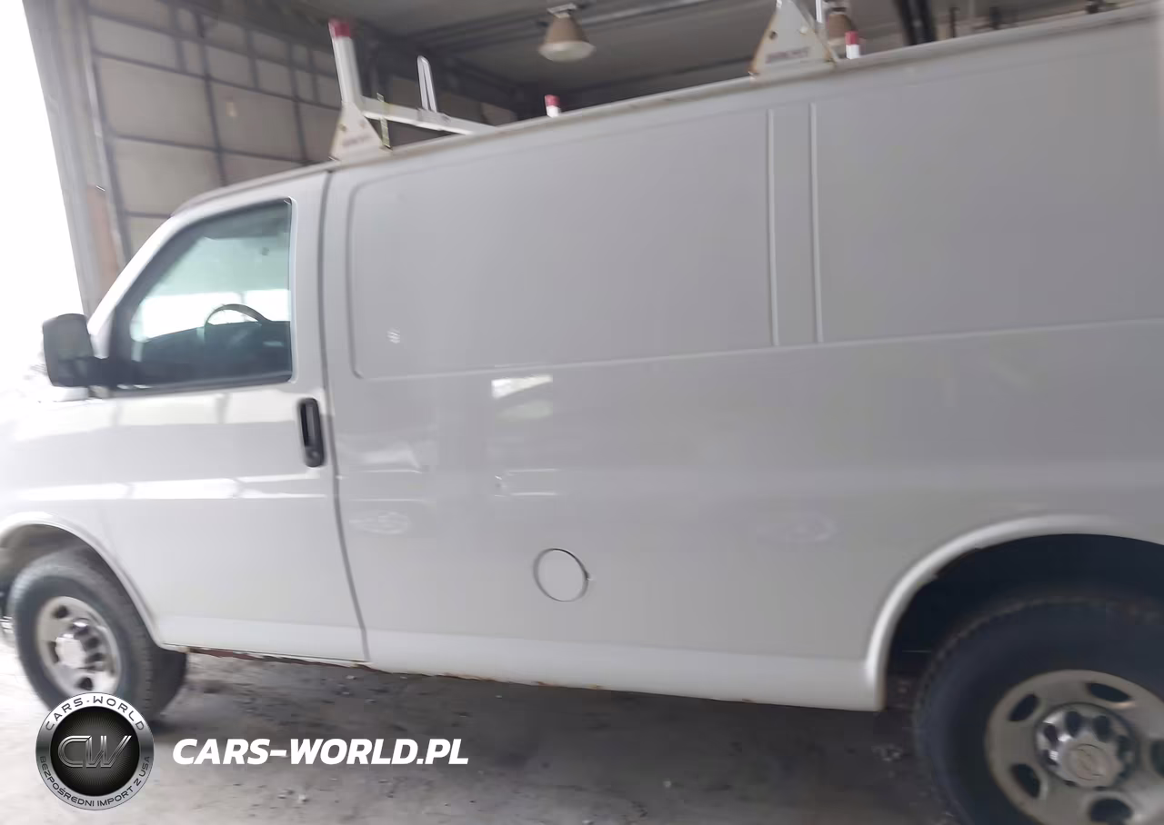 2012 Chevrolet Express 2500 Work Van VIN:1GCWGFCAXC1180972 - 14