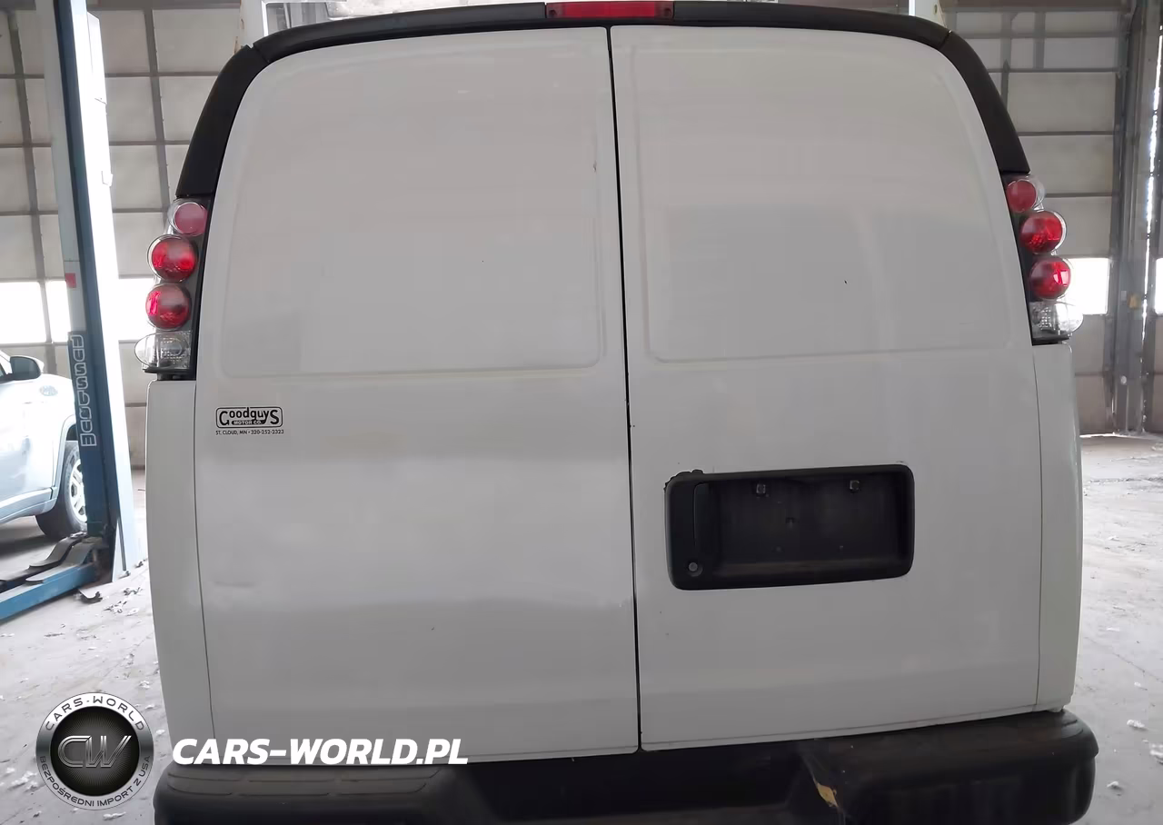 2012 Chevrolet Express 2500 Work Van VIN:1GCWGFCAXC1180972 - 16