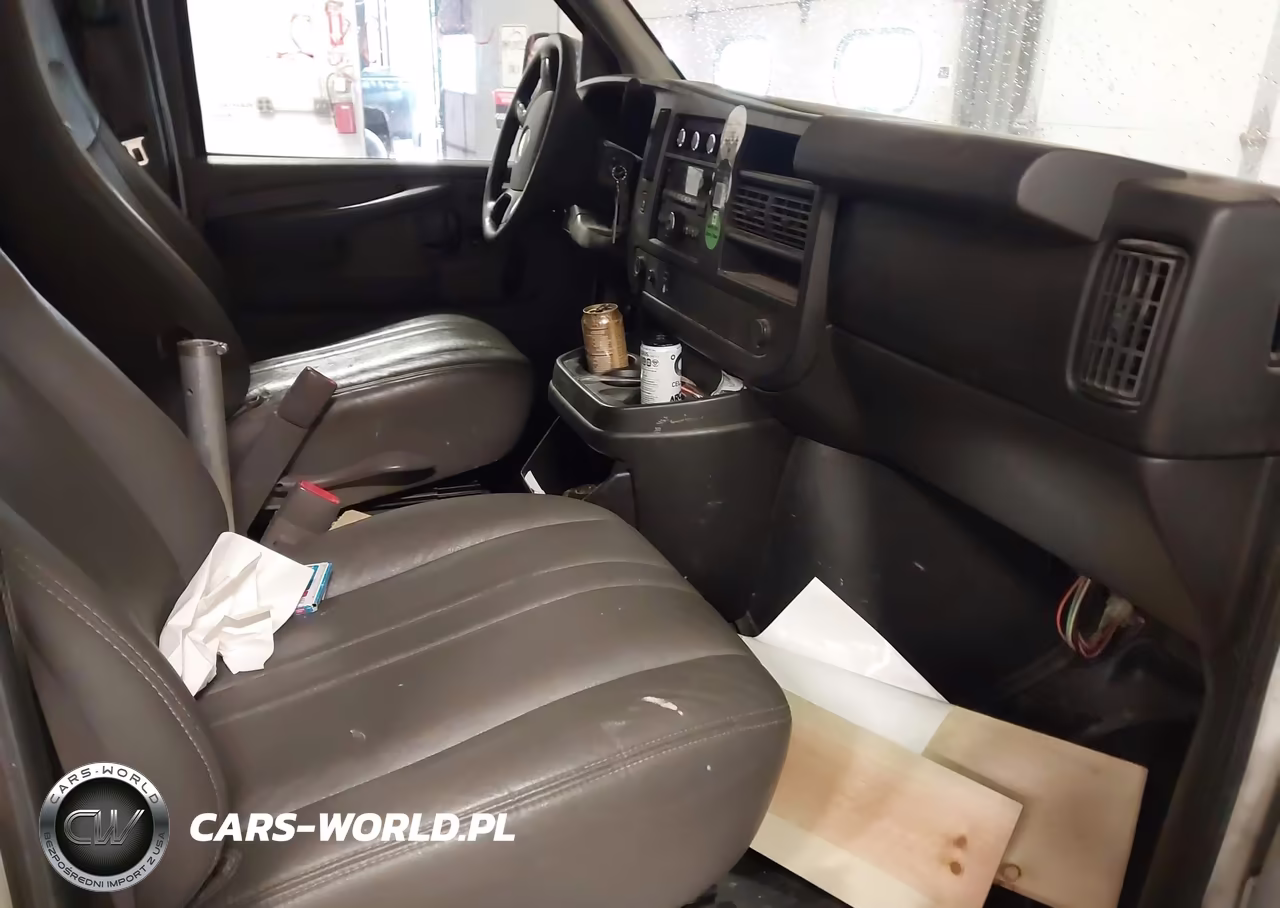 2012 Chevrolet Express 2500 Work Van VIN:1GCWGFCAXC1180972 - 5