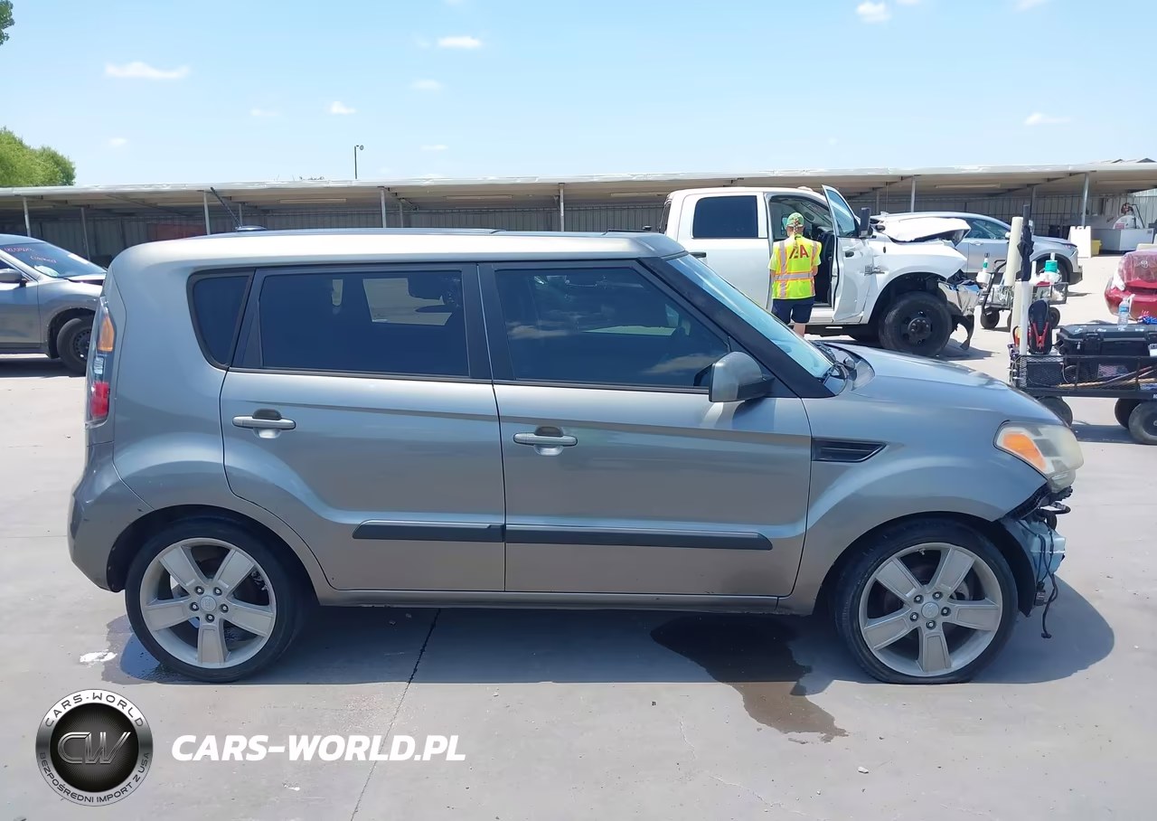 2011 Kia Soul ! VIN:KNDJT2A21B7213234 - 14