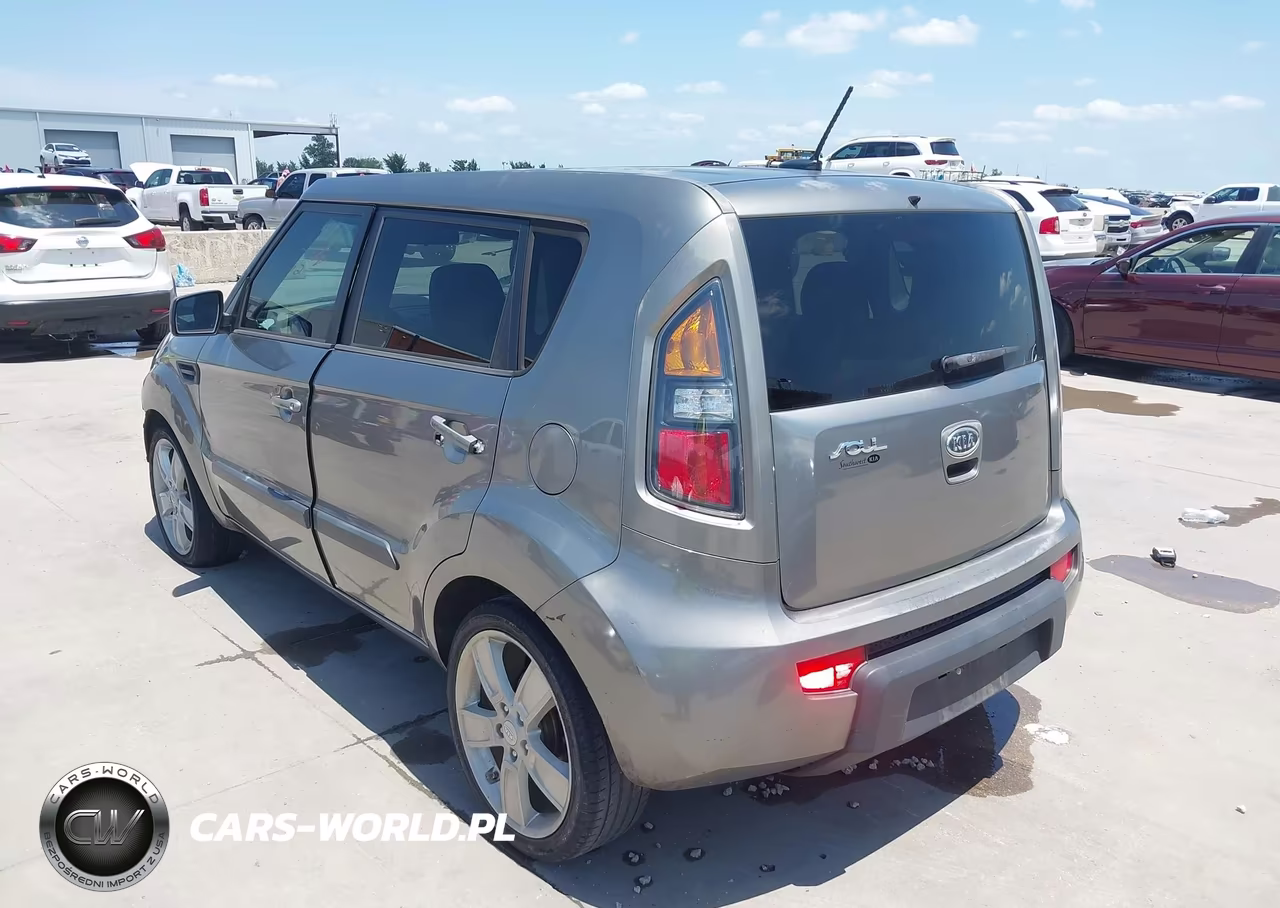2011 Kia Soul ! VIN:KNDJT2A21B7213234 - 3