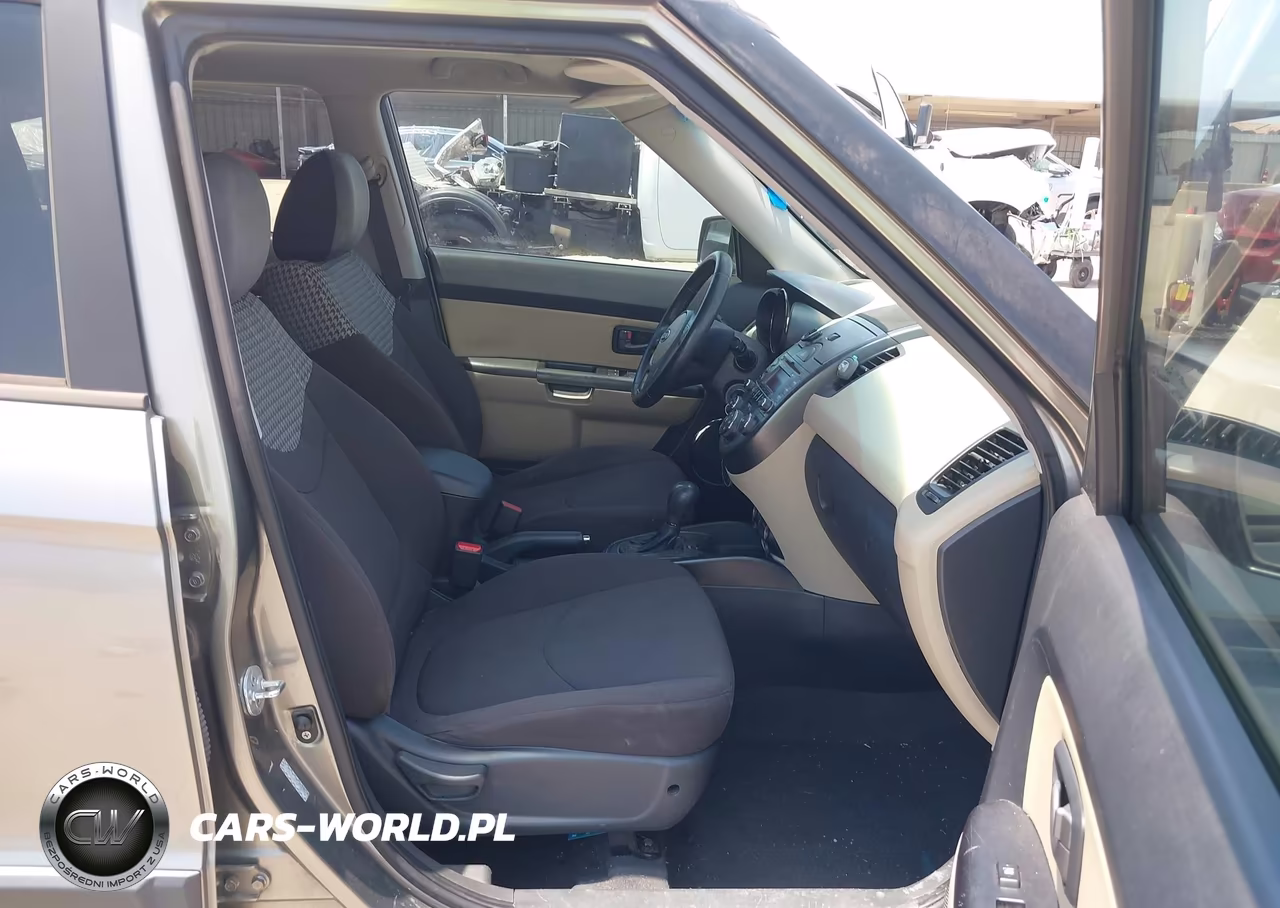 2011 Kia Soul ! VIN:KNDJT2A21B7213234 - 5