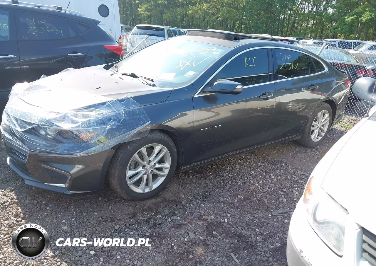 2016 Chevrolet Malibu Lt VIN:1G1ZE5ST4GF240374 - 2