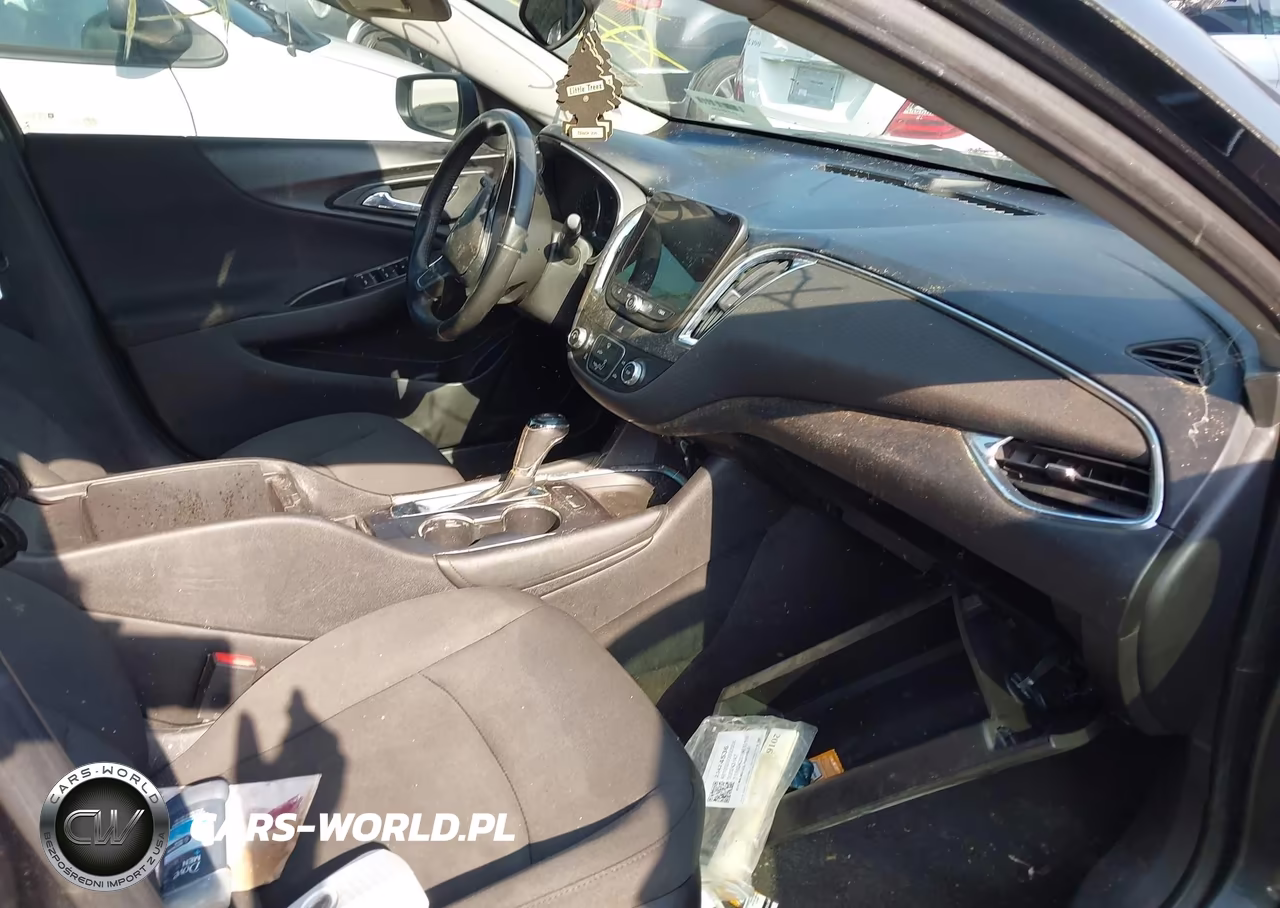 2016 Chevrolet Malibu Lt VIN:1G1ZE5ST4GF240374 - 5
