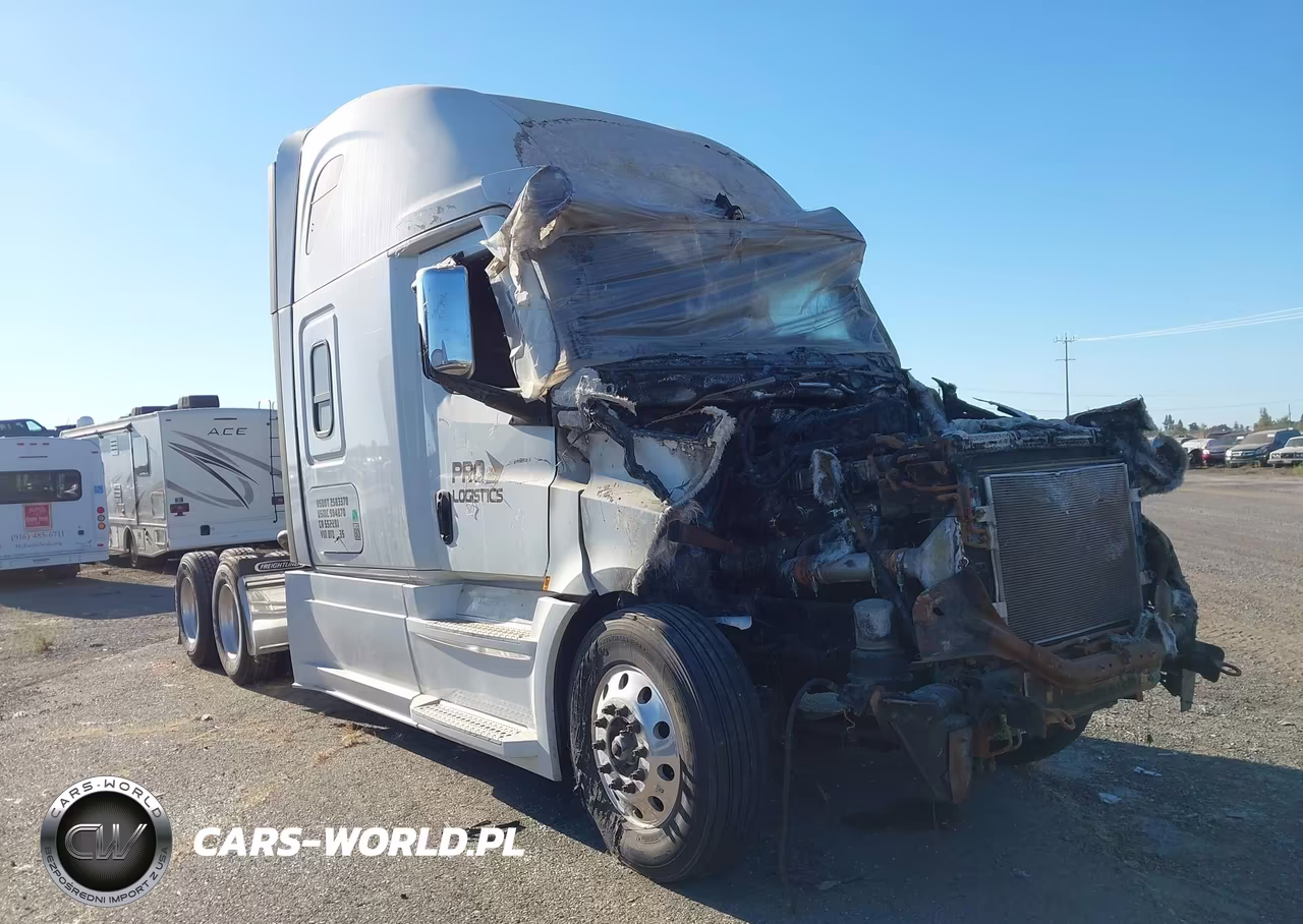 2023 Freightliner New Cascadia 126 VIN:3AKJHHDRXPSUM7235 - 1