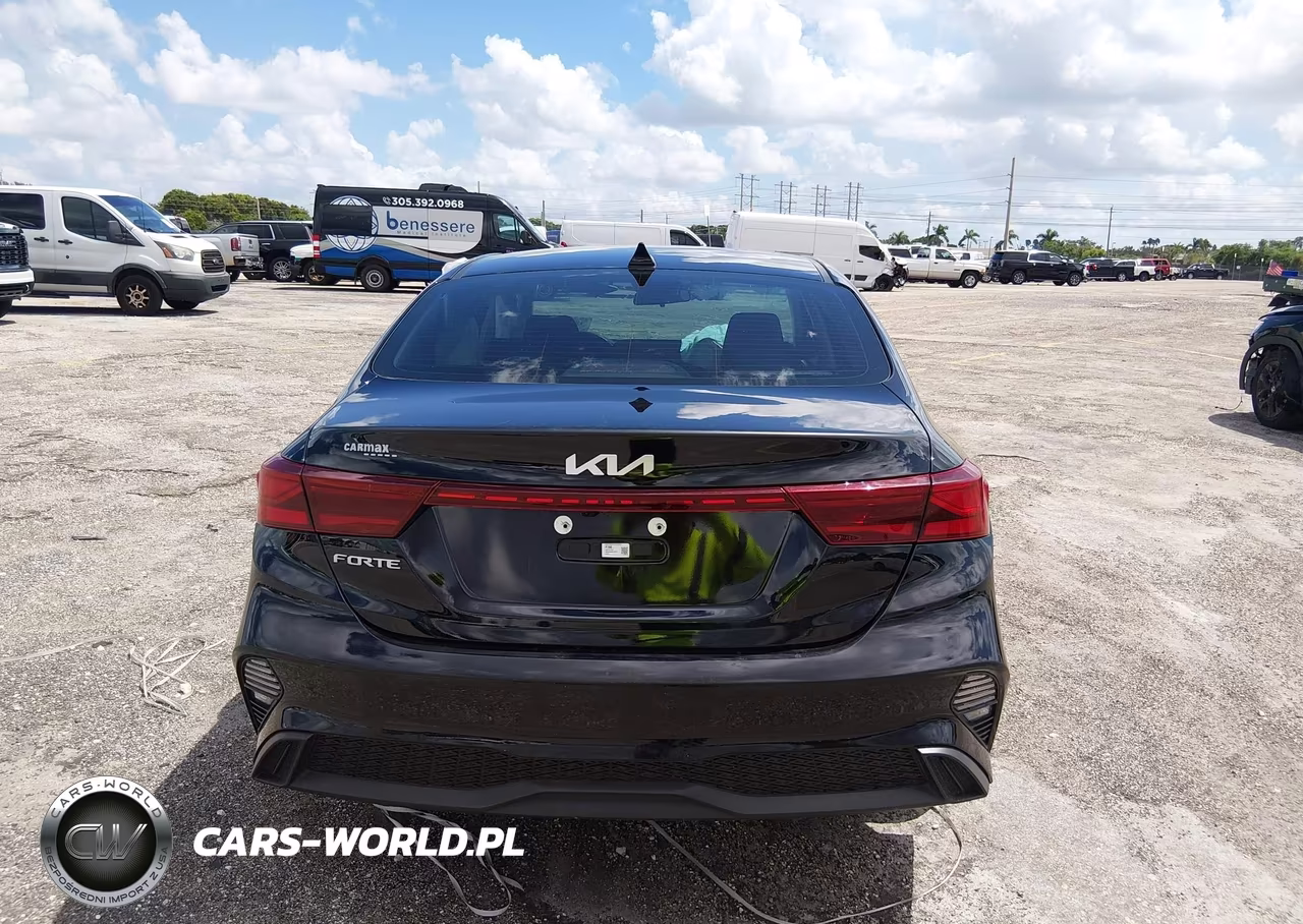 2024 Kia Forte Lxs VIN:3KPF24AD0RE797979 - 16