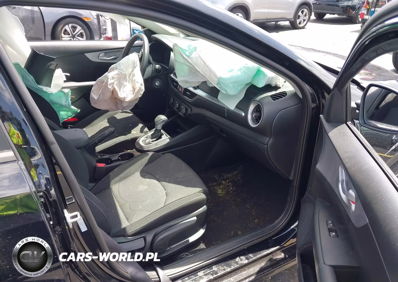 2024 Kia Forte Lxs VIN:3KPF24AD0RE797979 - 5