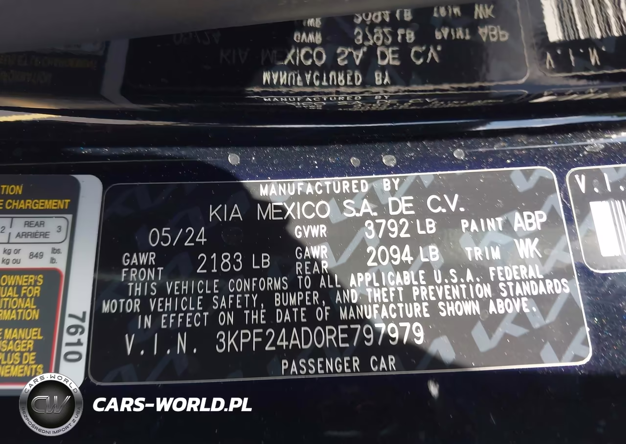 2024 Kia Forte Lxs VIN:3KPF24AD0RE797979 - 9