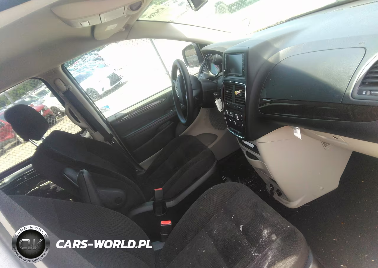 2018 Dodge Grand Caravan Se VIN:2C4RDGBG8JR184447 - 5