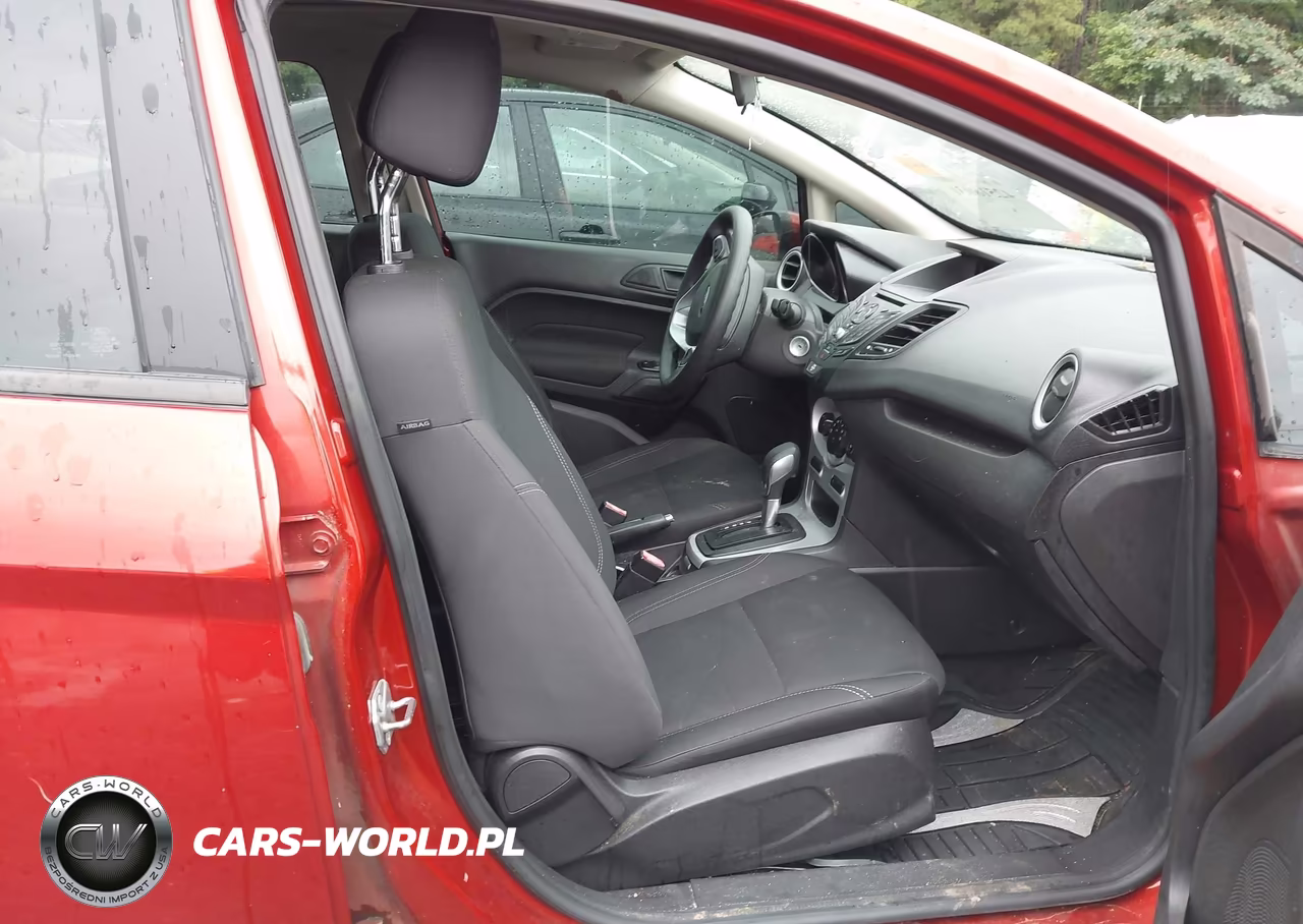 2018 Ford Fiesta Se VIN:3FADP4EJ2JM123132 - 5