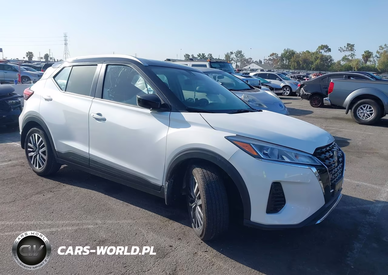 2024 Nissan Kicks Sv Xtronic Cvt