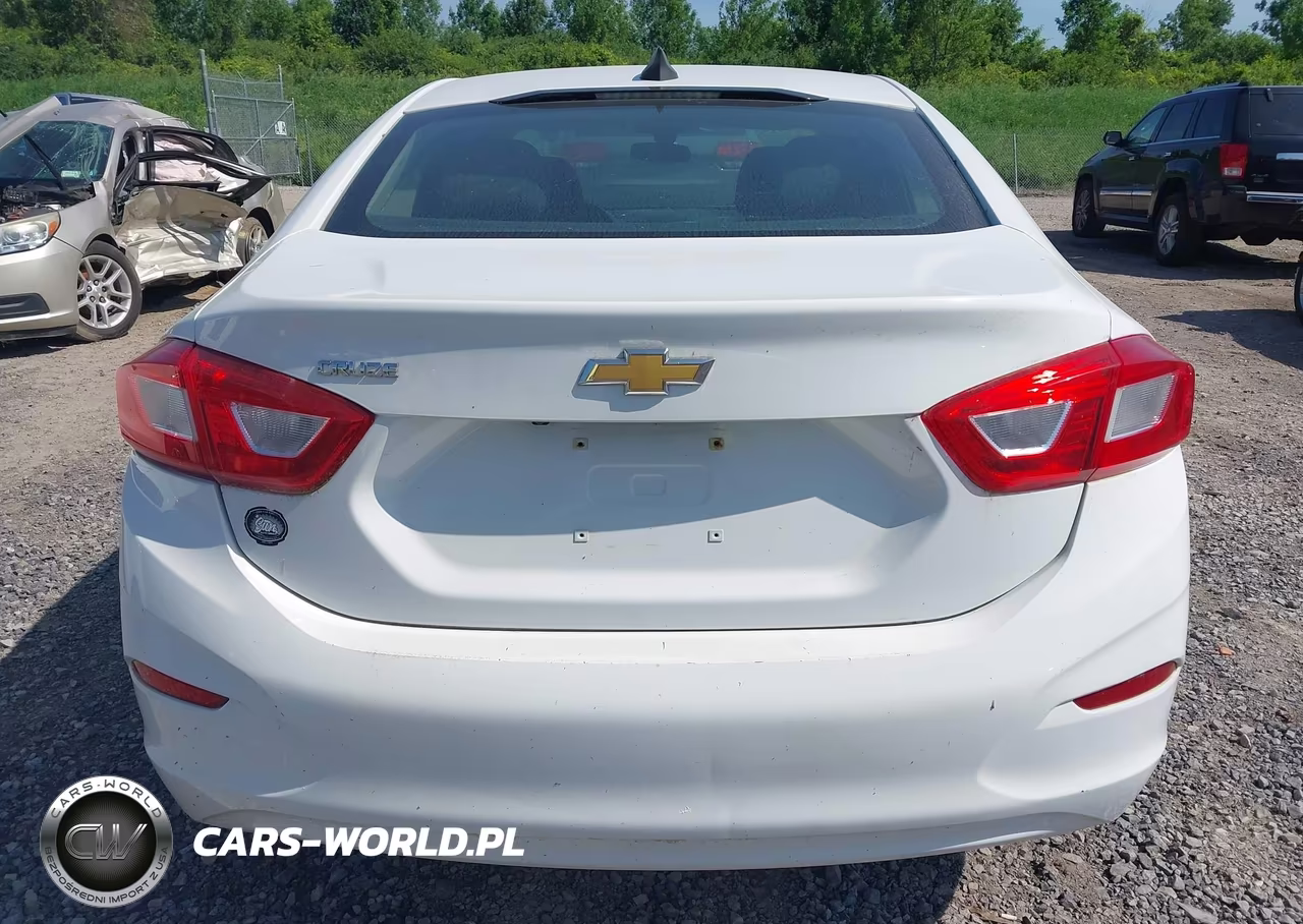 2017 Chevrolet Cruze Ls Auto VIN:1G1BC5SM0H7172814 - 16