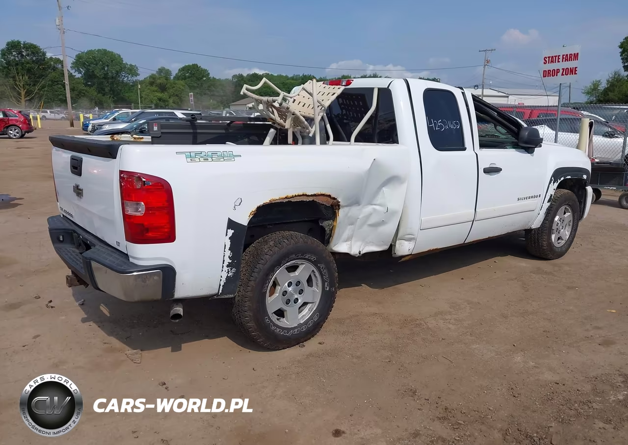 2008 Chevrolet Silverado 1500 Lt1 VIN:2GCEK19J781300846 - 4