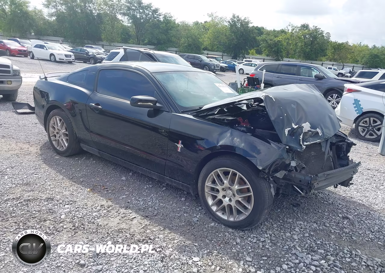 2013 Ford Mustang V6 Premium