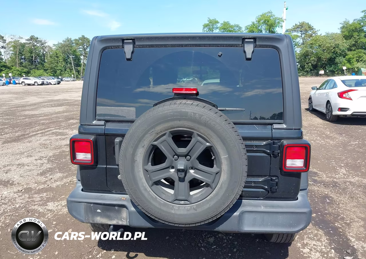 2019 Jeep Wrangler Unlimited Sport S 4X4 VIN:1C4HJXDGXKW677489 - 16
