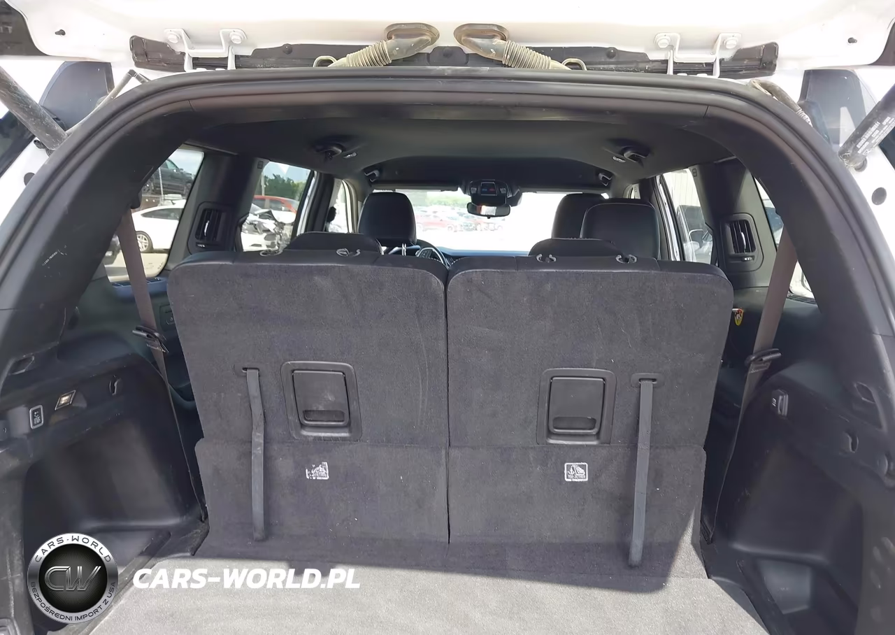 2023 Jeep Grand Cherokee L Altitude 4X4 VIN:1C4RJKAG6P8870861 - 18