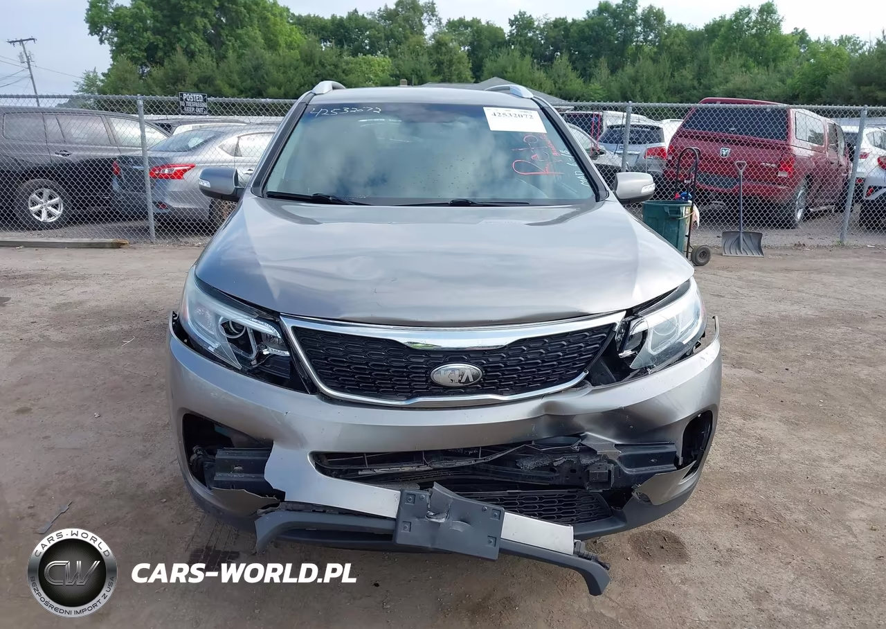 2014 Kia Sorento Lx V6 VIN:5XYKTDA71EG446842 - 13