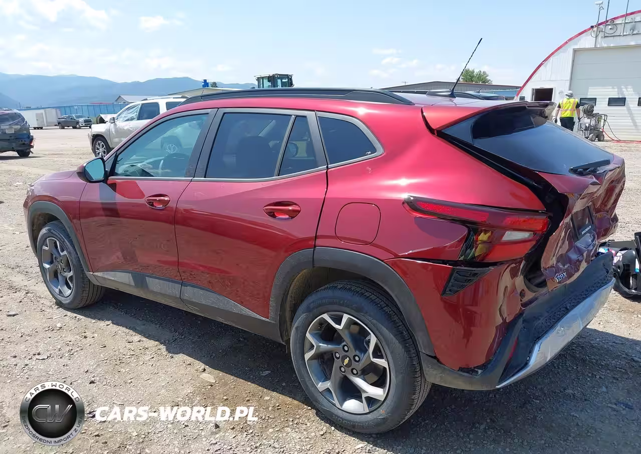 2025 Chevrolet Trax Fwd Lt VIN:KL77LHEPXSC247132 - 3
