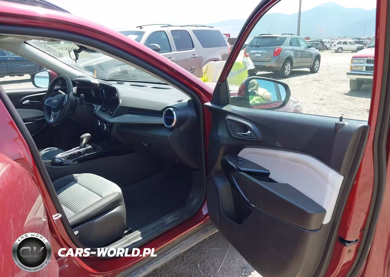 2025 Chevrolet Trax Fwd Lt VIN:KL77LHEPXSC247132 - 5