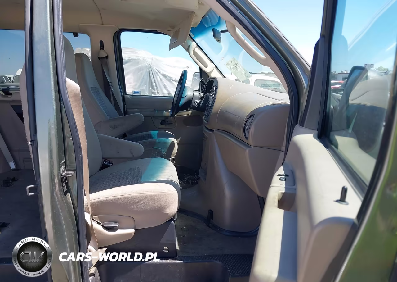 2005 Ford E-150 Chateau-Xl-Xlt VIN:1FMRE11W35HA16845 - 5