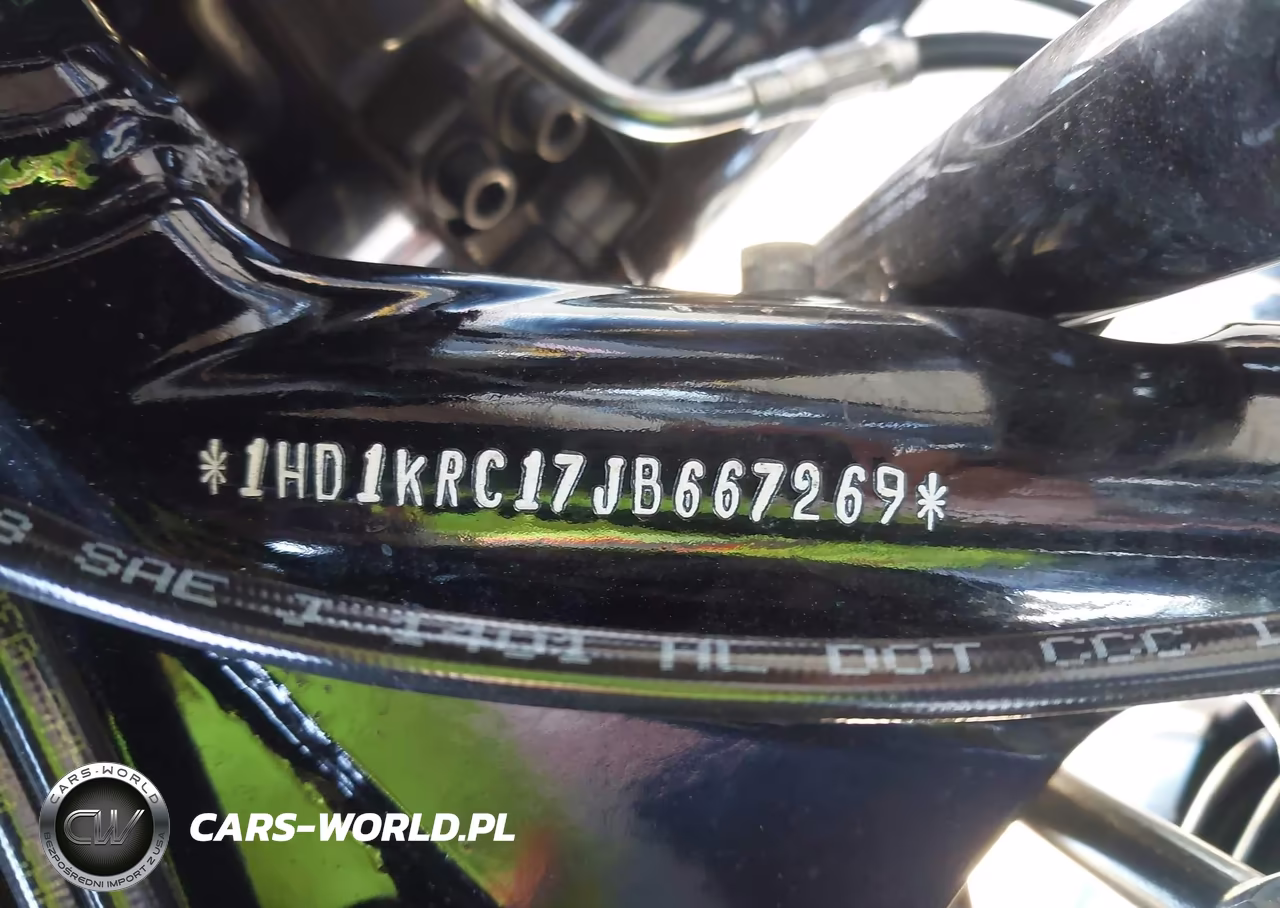 2018 Harley-Davidson Flhxs Street Glide Special VIN:1HD1KRC17JB667269 - 10