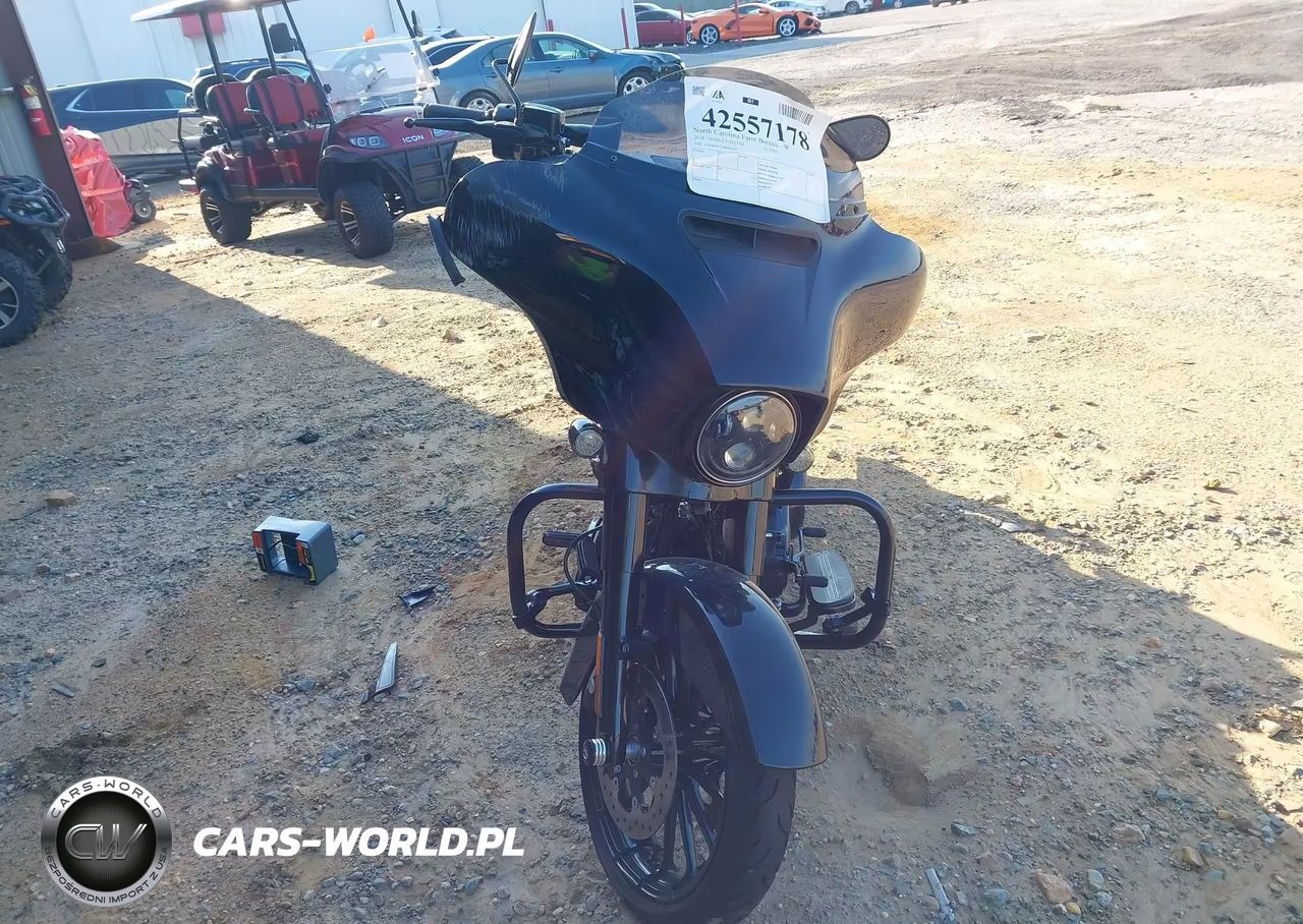 2018 Harley-Davidson Flhxs Street Glide Special VIN:1HD1KRC17JB667269 - 5