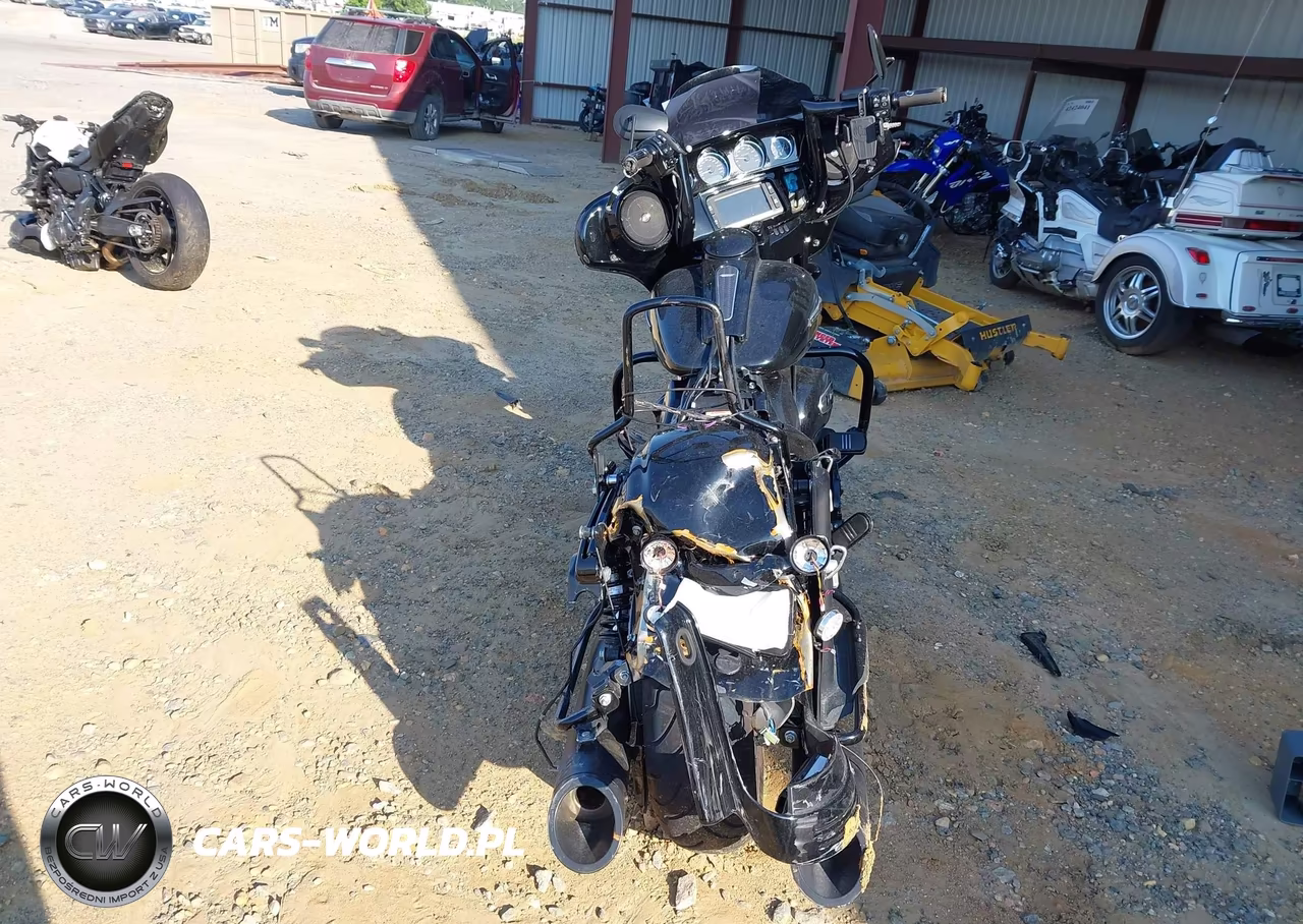 2018 Harley-Davidson Flhxs Street Glide Special VIN:1HD1KRC17JB667269 - 6