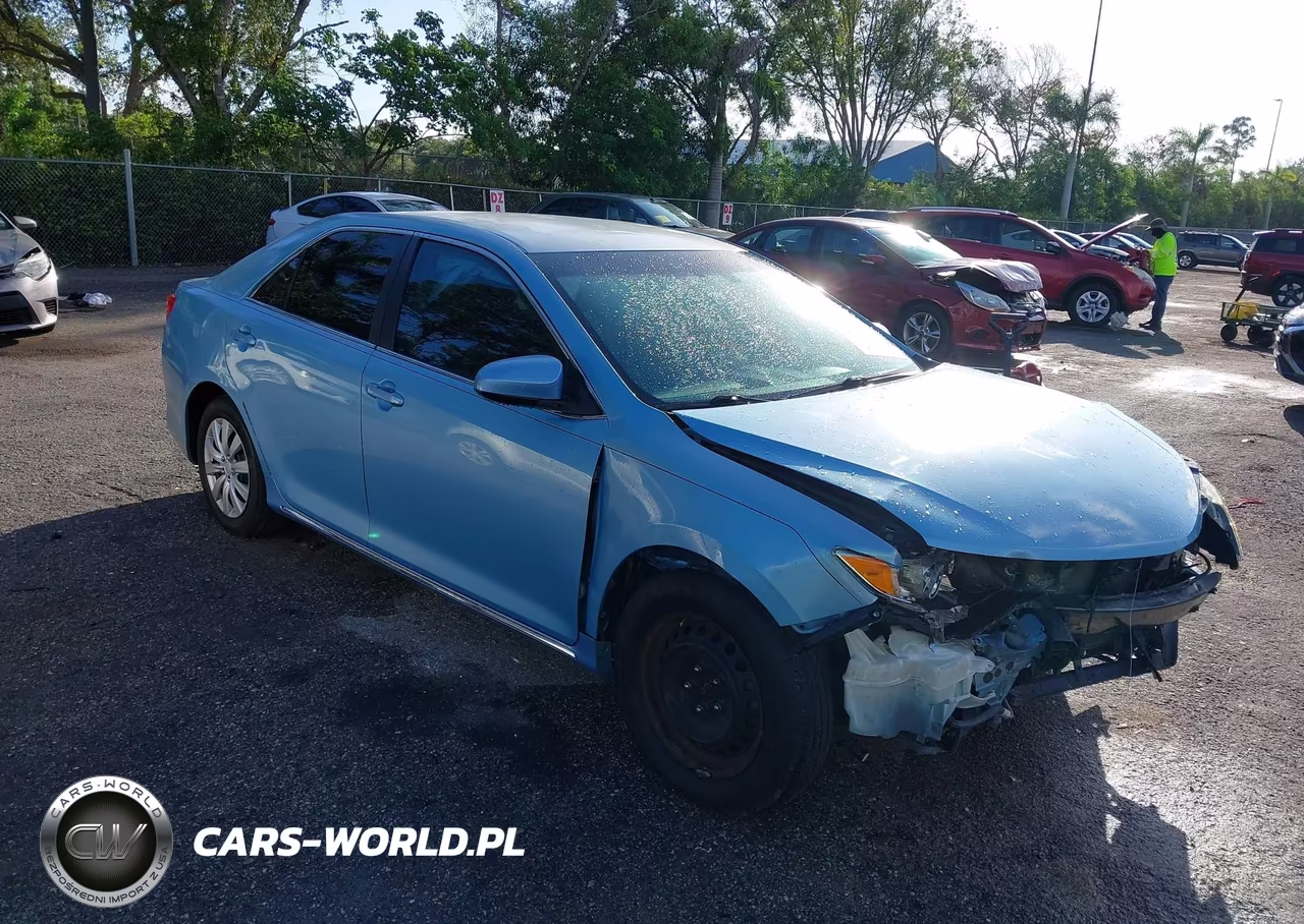 2013 Toyota Camry Le