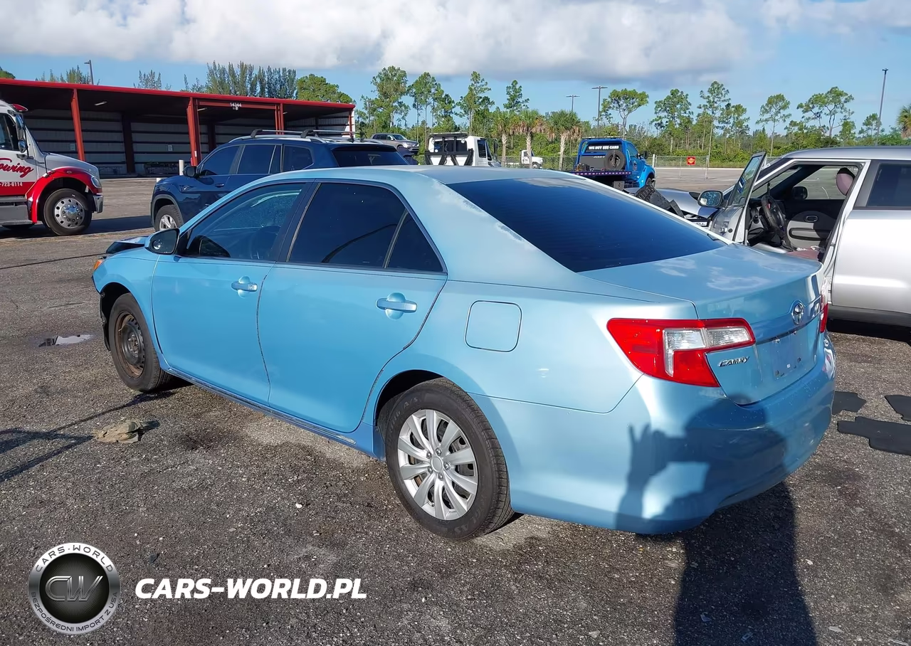 2013 Toyota Camry Le VIN:4T1BF1FK9DU672896 - 3