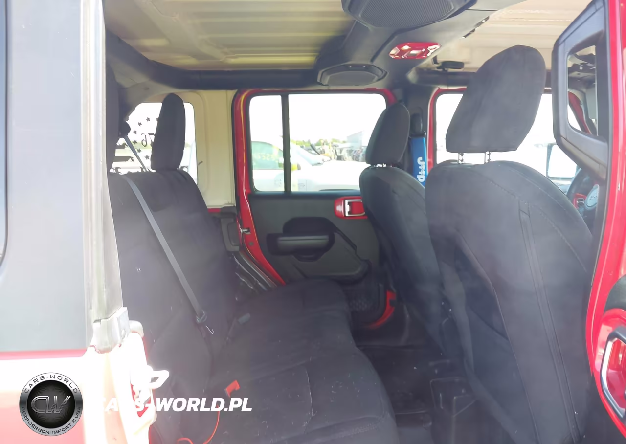 2019 Jeep Wrangler Unlimited Sport S 4X4 VIN:1C4HJXDG9KW649375 - 8